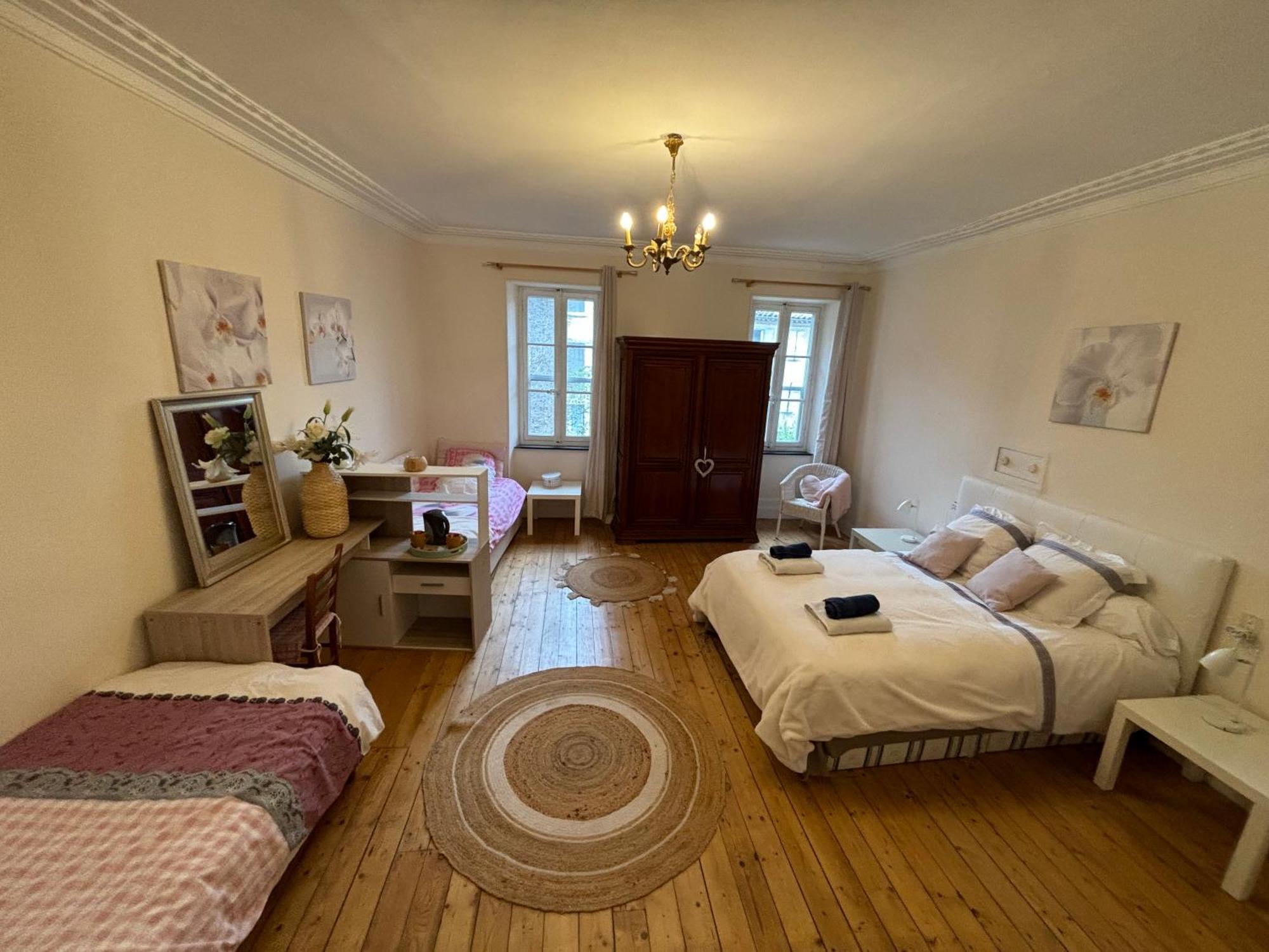 La Maison D'Hotes Du Chapelier Esperaza Экстерьер фото