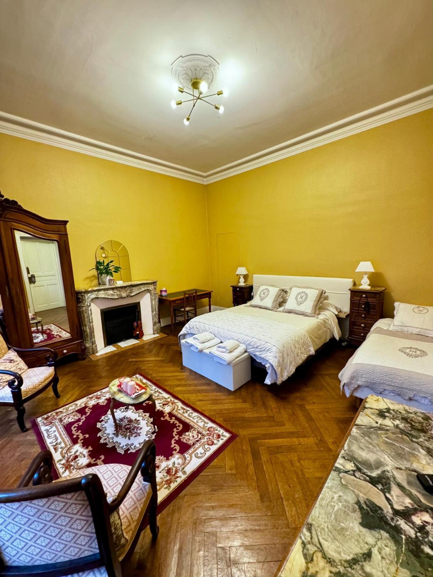 La Maison D'Hotes Du Chapelier Esperaza Экстерьер фото
