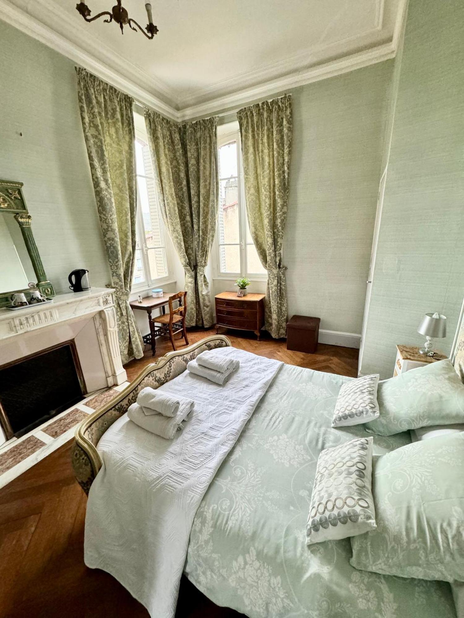 La Maison D'Hotes Du Chapelier Esperaza Экстерьер фото