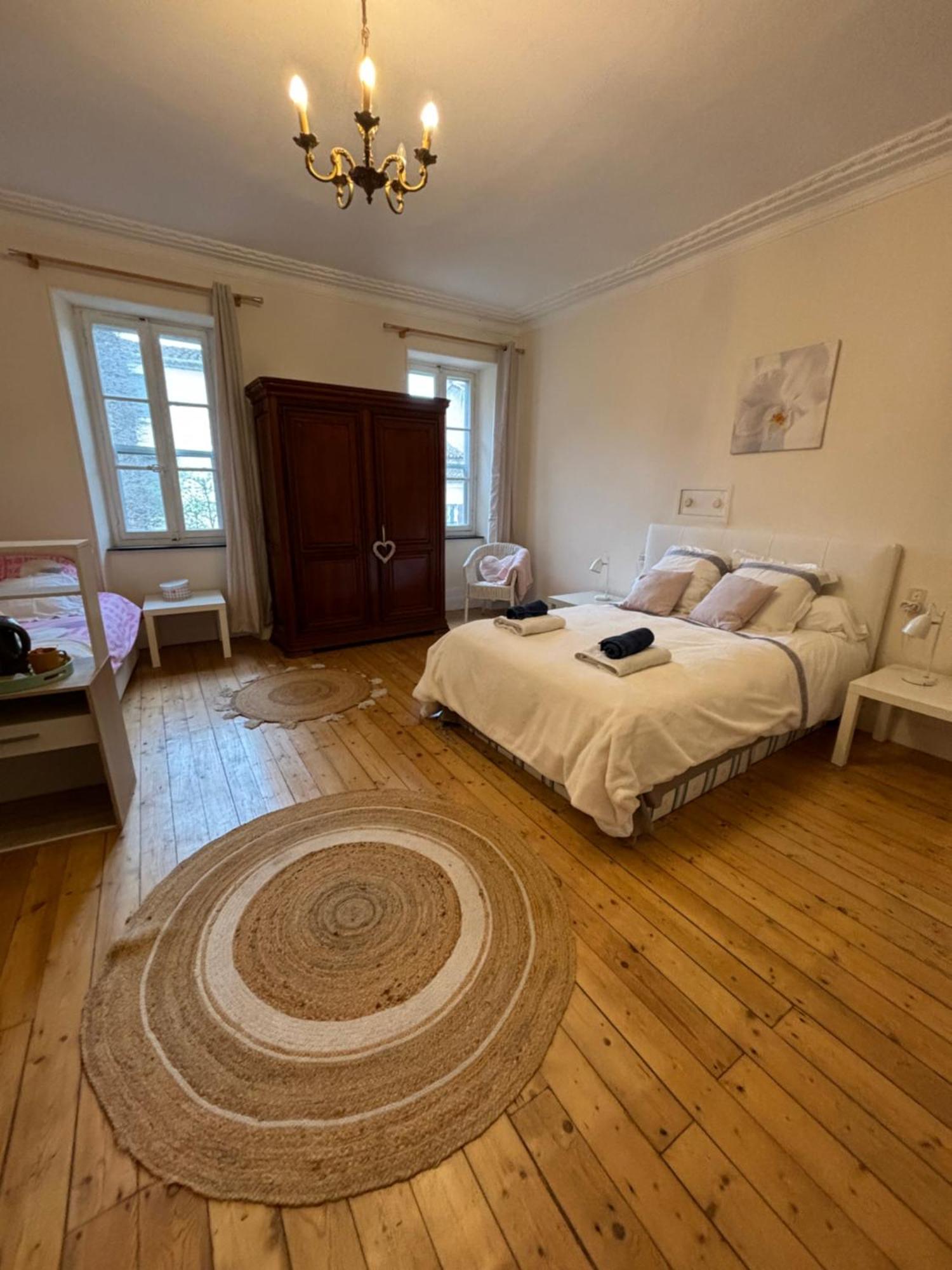 La Maison D'Hotes Du Chapelier Esperaza Экстерьер фото